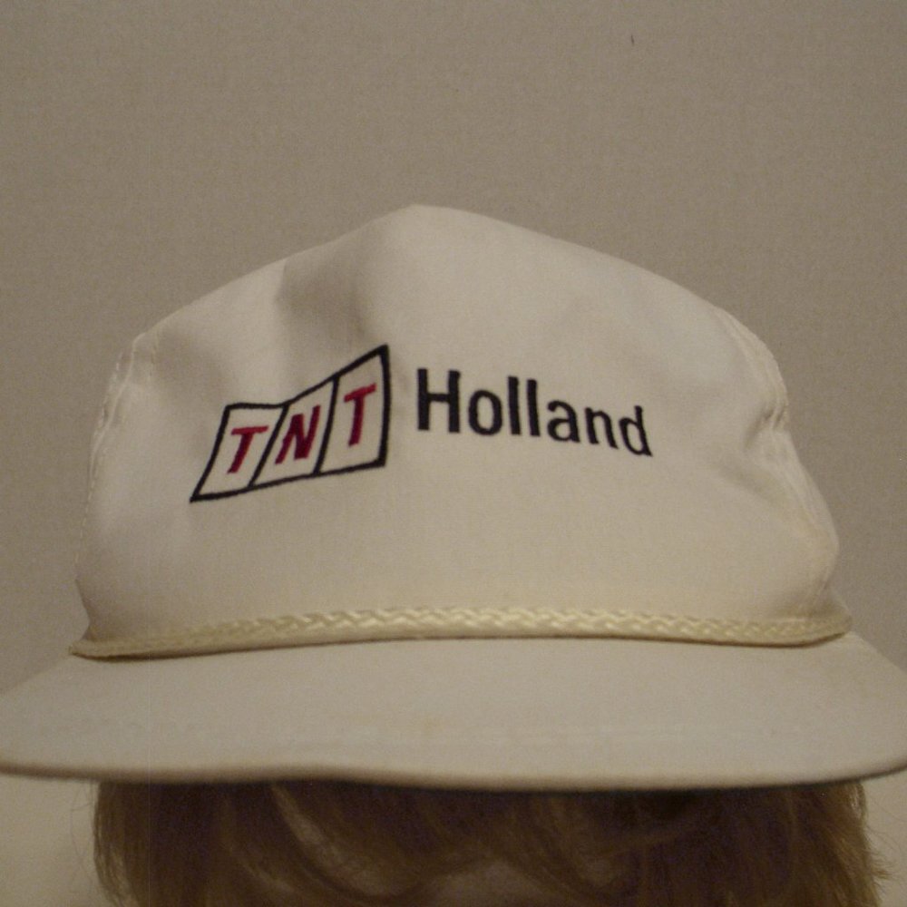TNT Holland Hat 1990s Trucking Men Strap Back White Red Black Outdoors Fun Hat